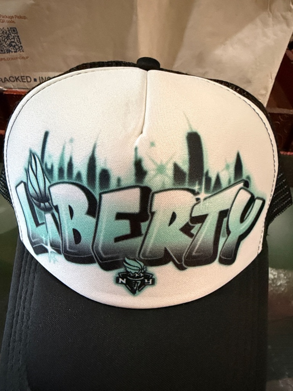 New York WNBA Liberty Black and White Trucker Hat with Teal Graffiti Logo - Picture 2 of 8